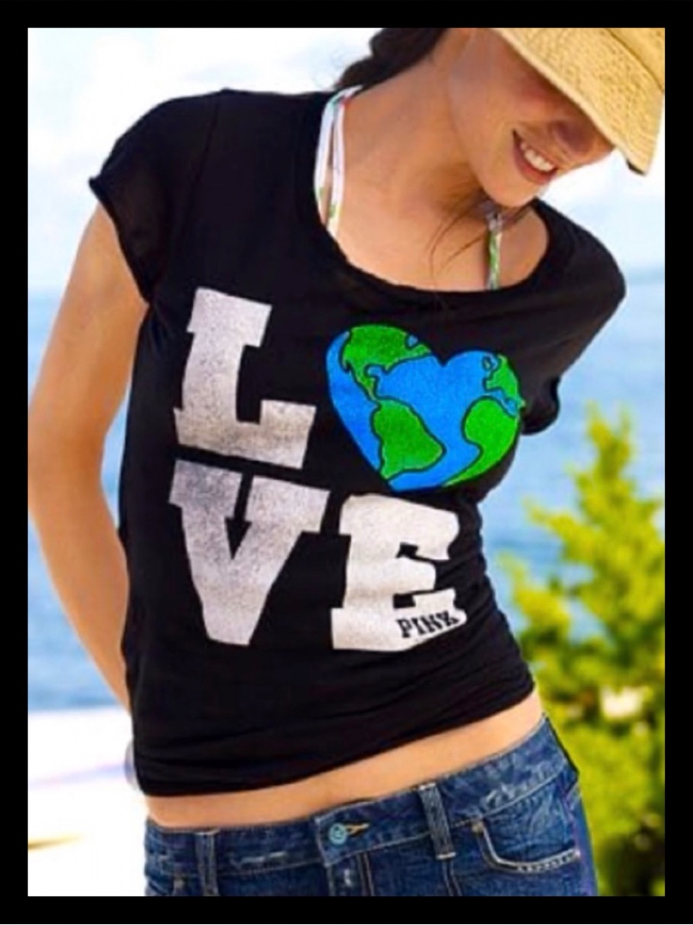 💕ⓅⒾⓃⓀ ⓋⓈ “L🌍VE” VINTAGE/VHTF/RARE Tee💕